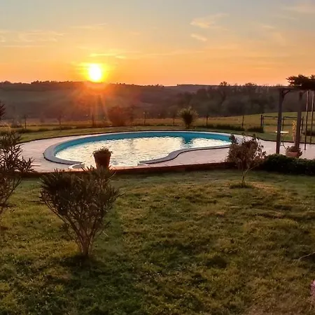 Alojamento de Acomodação e Pequeno-almoço Les Hauts De Grazac, Et Tables D'hôtes Grazac (Tarn)