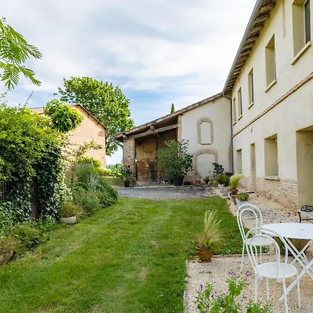 Les Hauts De Grazac, Et Tables D'hotes 3* Grazac (Tarn)