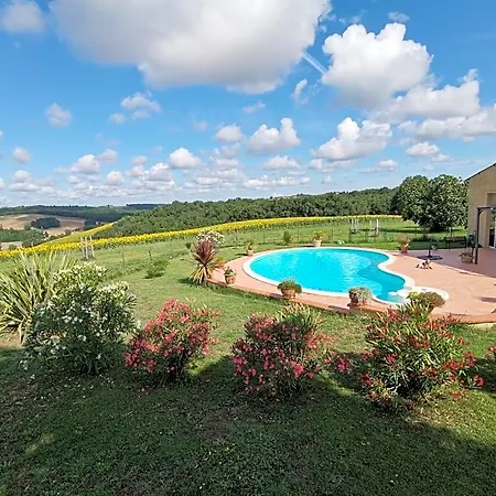 Les Hauts De Grazac, Et Tables D'hotes 3*