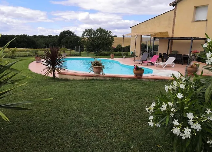 Les Hauts De Grazac, Et Tables D'hotes 3* Grazac (Tarn)