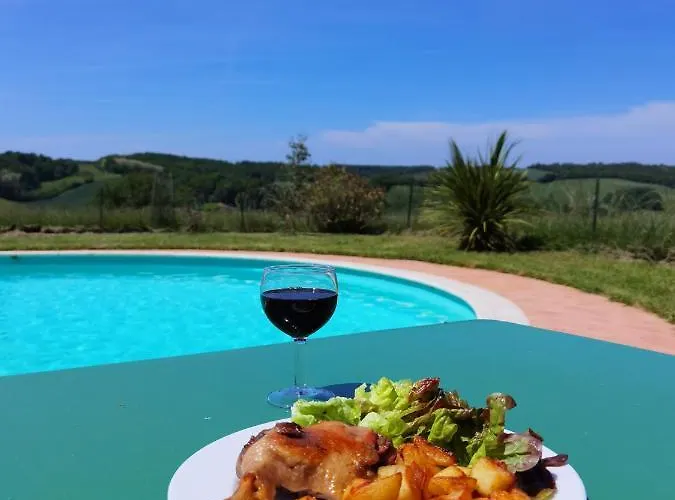 Frühstückspension Les Hauts De Grazac, Et Tables D'hotes Grazac (Tarn)