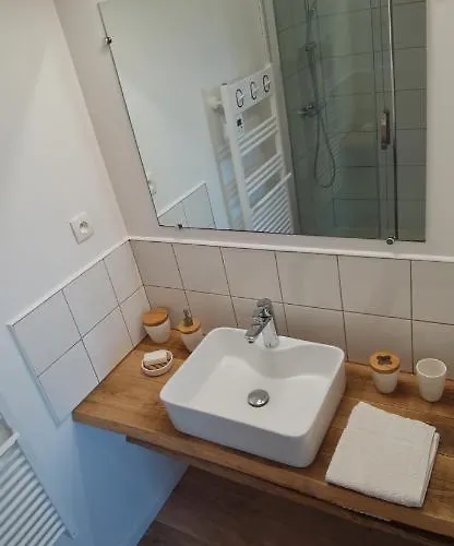 Frühstückspension Les Hauts De Grazac, Et Tables D'hotes 3*